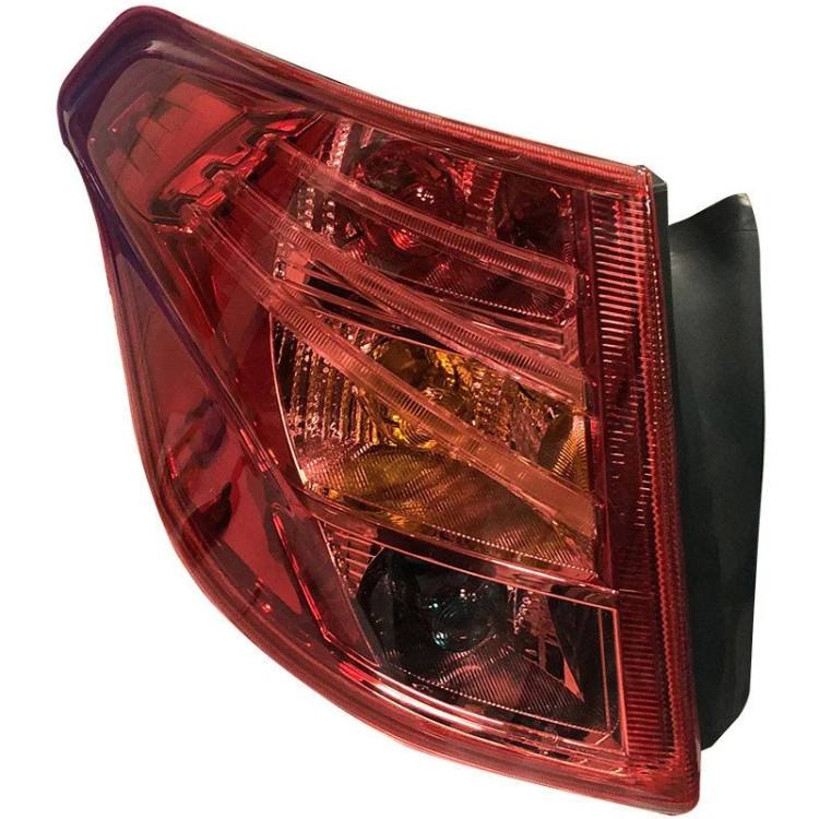 خطر عقب بسترن B50